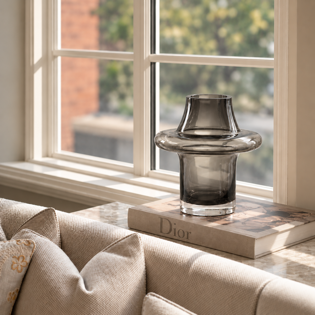 Helios Vase Short (Grey)