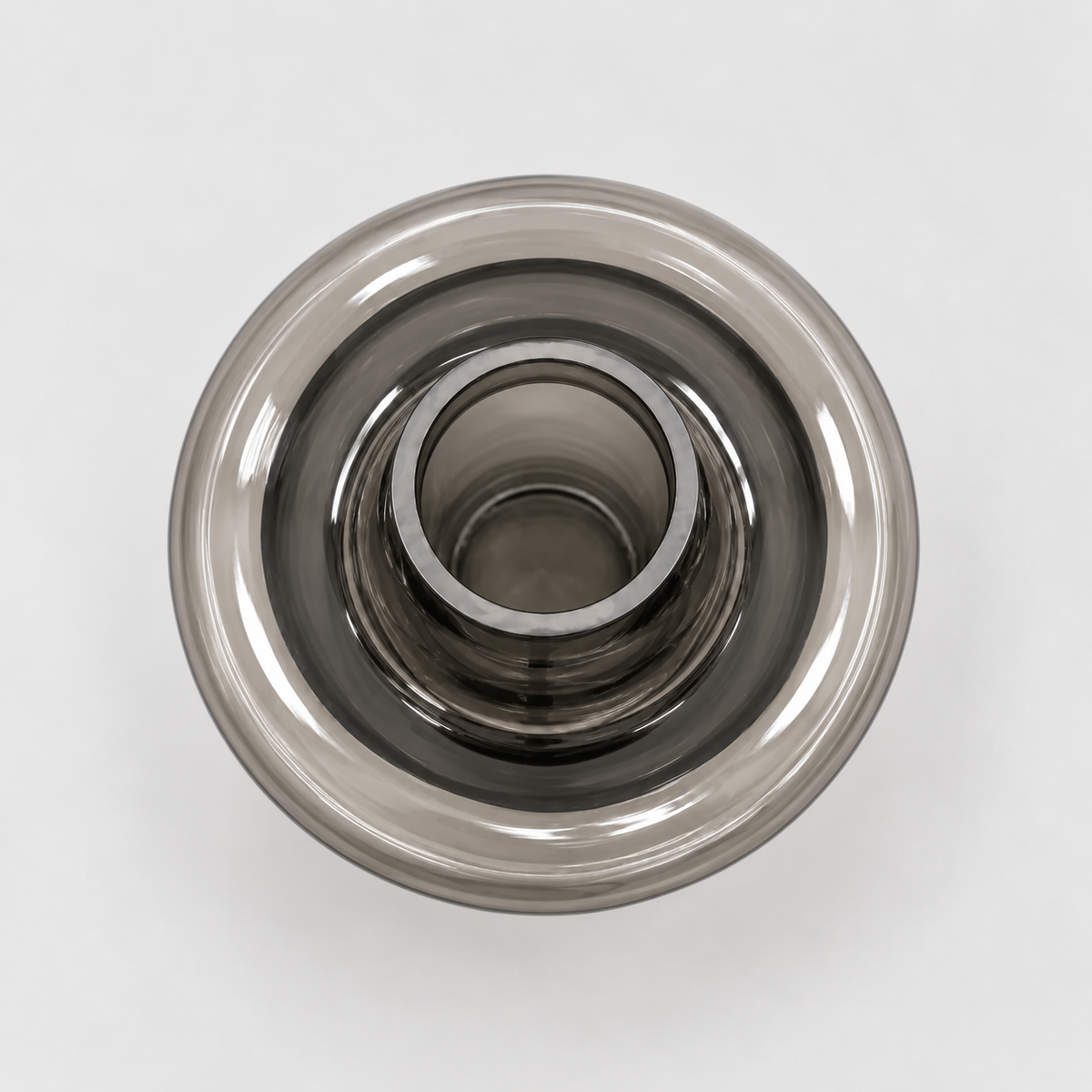 Helios Vase Short (Grey)